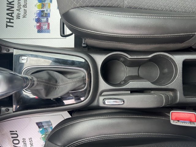 Used 2022 Buick Encore Preferred w/ Safety Package image 25