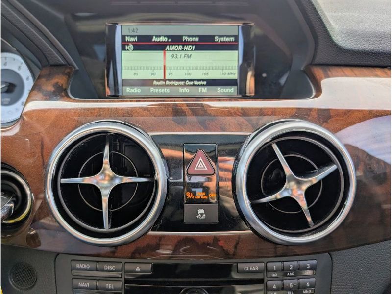 Used 2014 Mercedes-Benz GLK 350 350 4MATIC w/ Premium 1 Package image 24