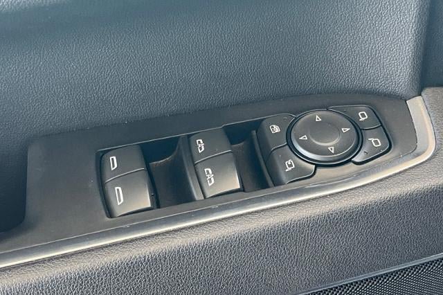 Used 2025 GMC Sierra 1500 SLT AWD/4WD image 16