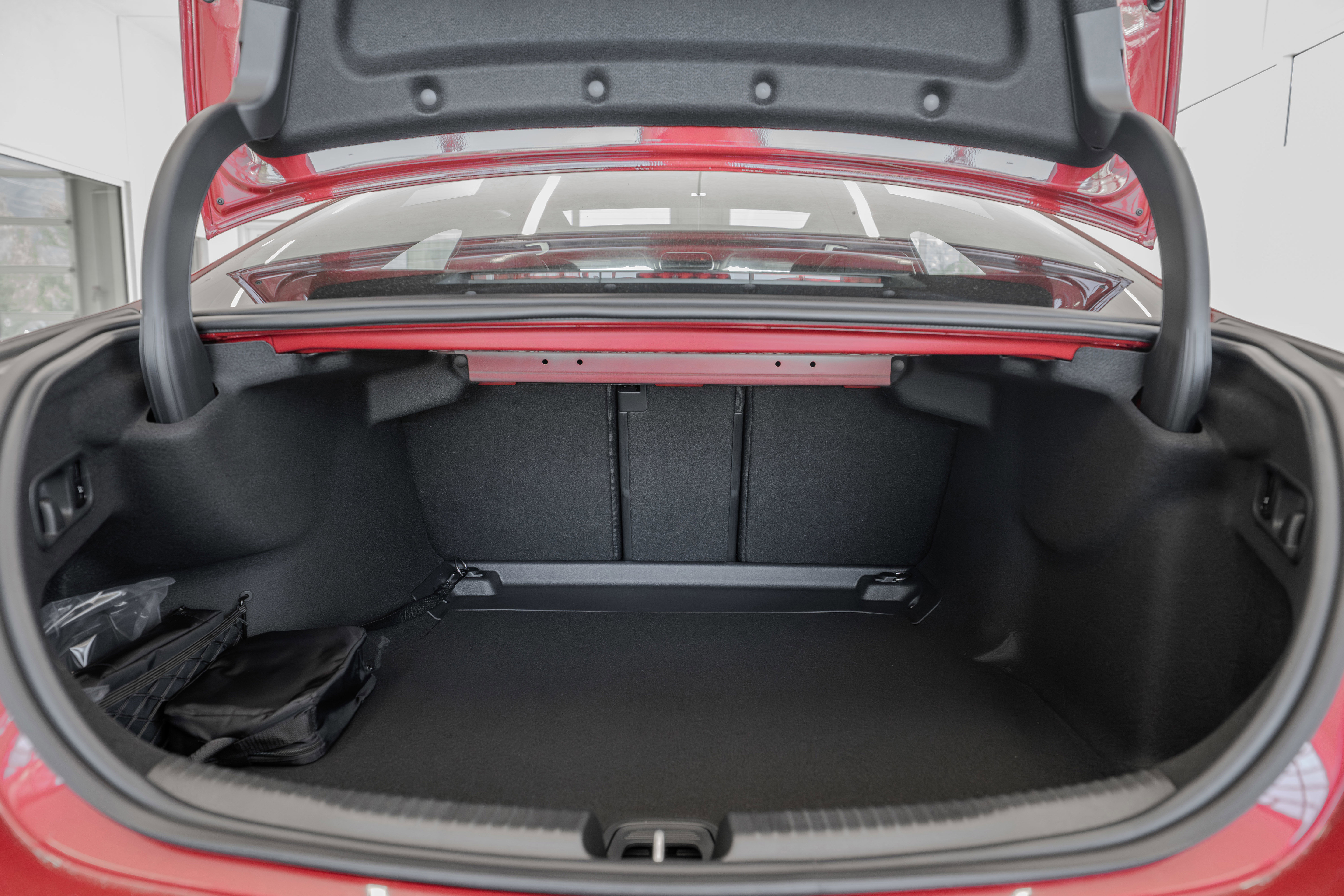 New 2025 Mercedes-Benz C 43 AMG 4MATIC Sedan image 34