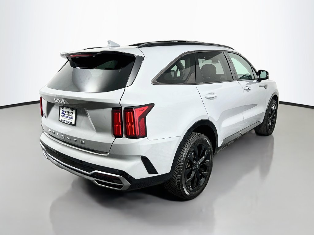 Used 2022 Kia Sorento SX AWD/4WD image 7
