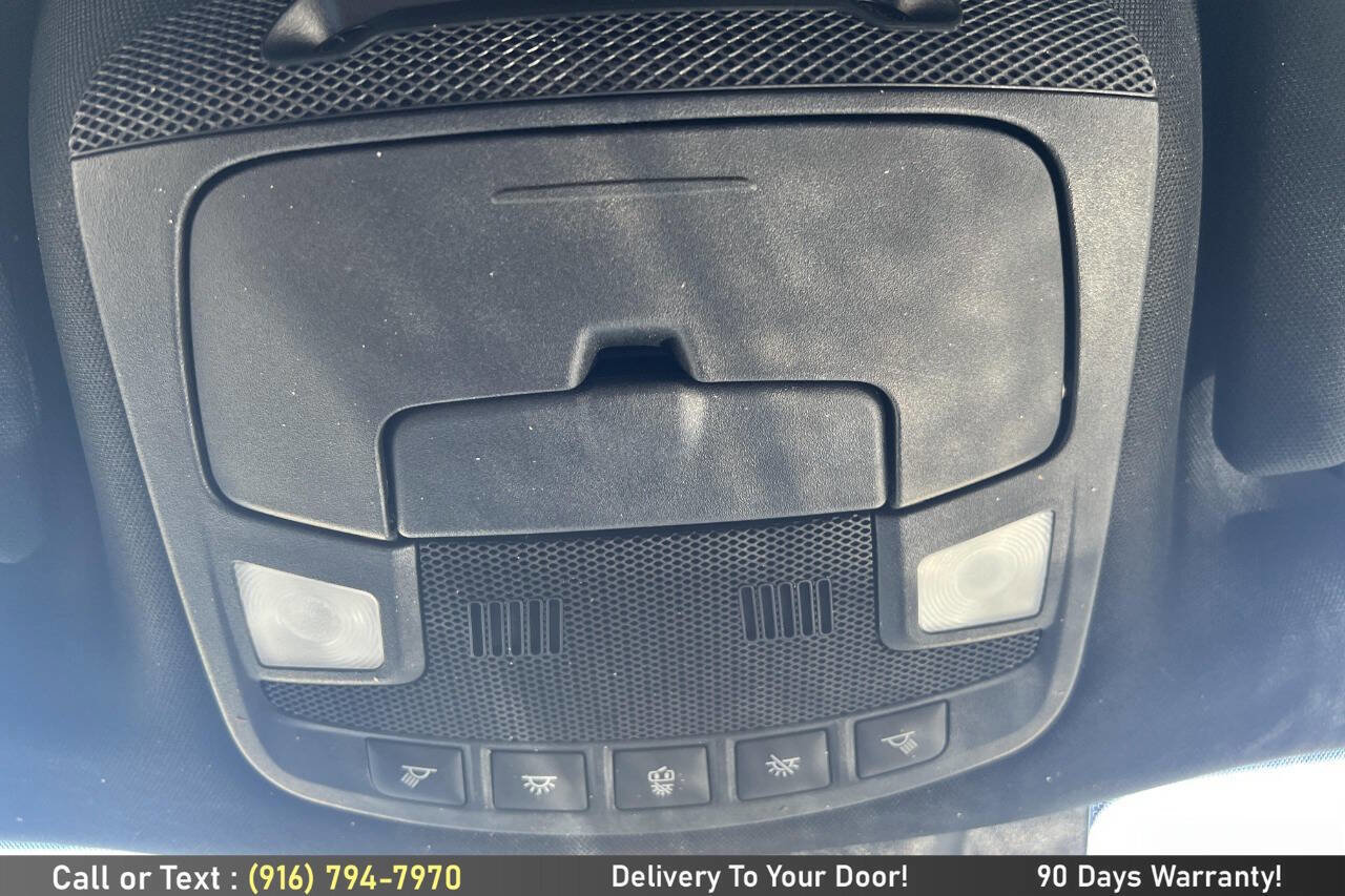 Used 2020 Ford Expedition Limited image 29