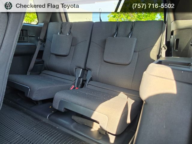Used 2025 Toyota 4Runner SR5 AWD/4WD image 21