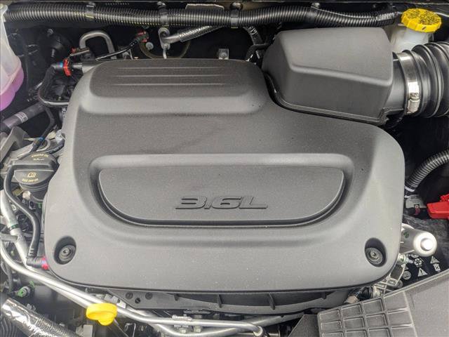 New 2026 Chrysler Pacifica Select w/ S Appearance Package AWD/4WD image 17
