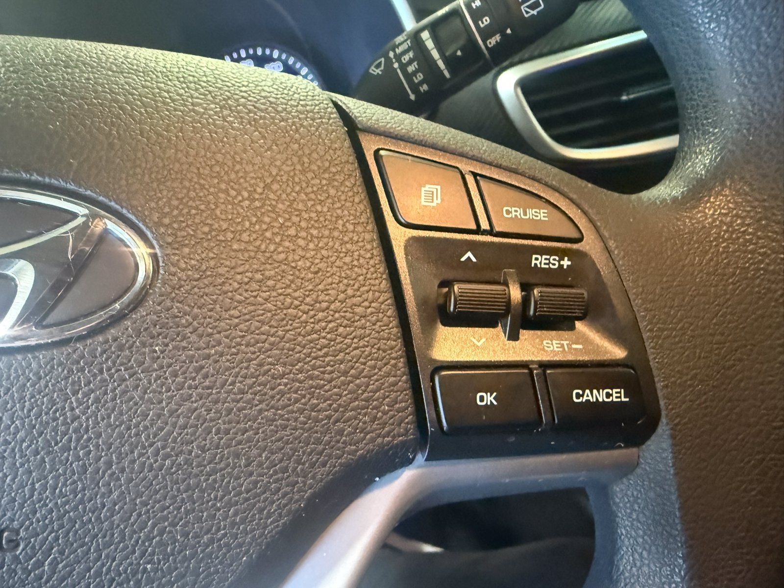 Used 2021 Hyundai Tucson Value FWD image 31