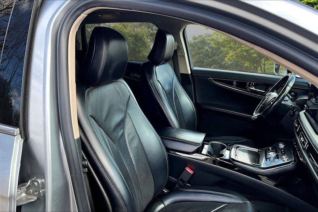 Used 2021 Lincoln Nautilus Reserve FWD image 7