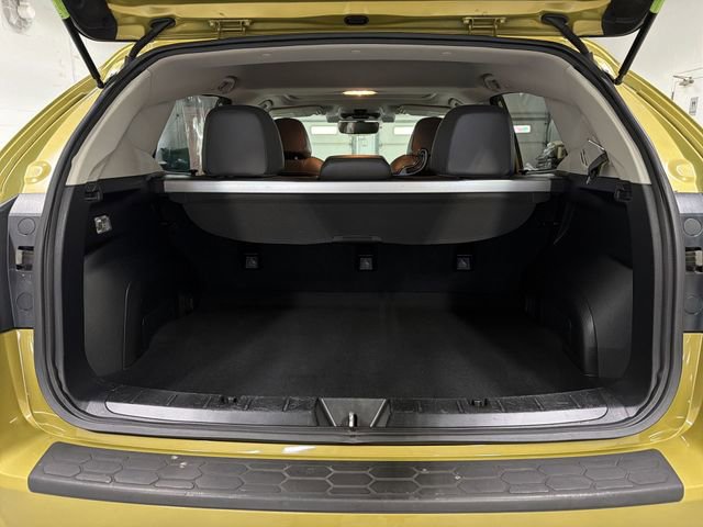 Used 2021 Subaru Crosstrek 2.5i Sport w/ Moonroof Package image 15