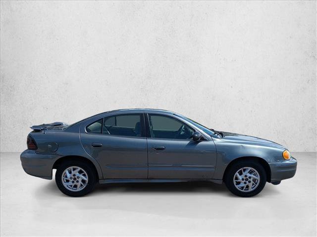 Used 2005 Pontiac Grand Am SE FWD image 4