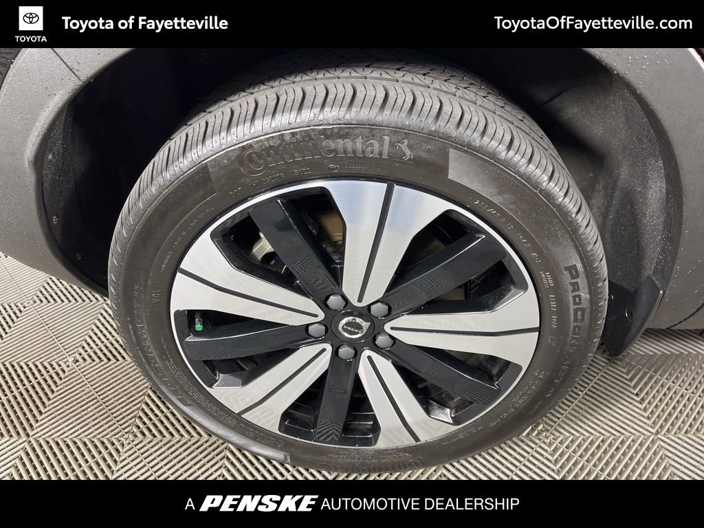 Used 2023 Volvo XC40 Recharge Plus image 14