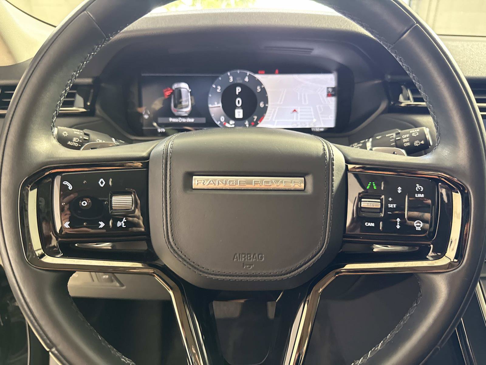 Used 2024 Land Rover Range Rover Velar S AWD/4WD image 29