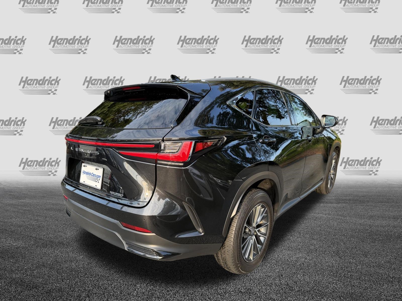 Certified 2025 Lexus NX 250 FWD w/ Premium Package image 9