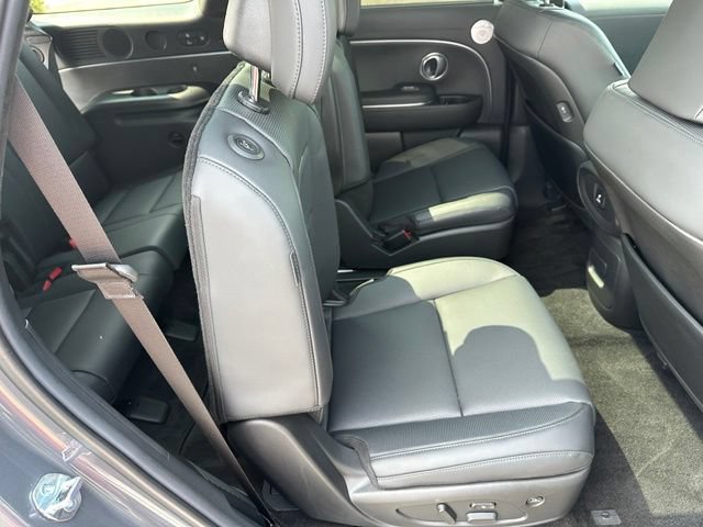 Used 2026 Hyundai Palisade Calligraphy AWD/4WD image 12