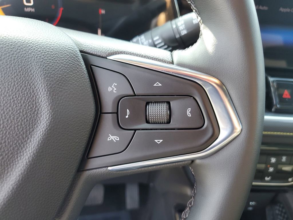 Used 2024 Chevrolet TrailBlazer ACTIV w/ Convenience Package image 32