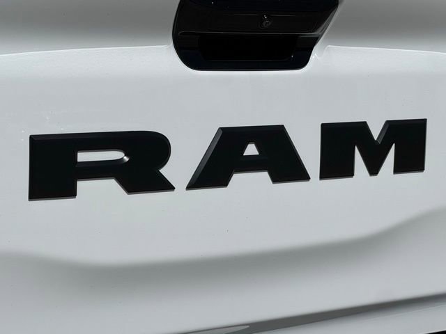 New 2026 RAM 1500 4x4 Crew Cab image 12