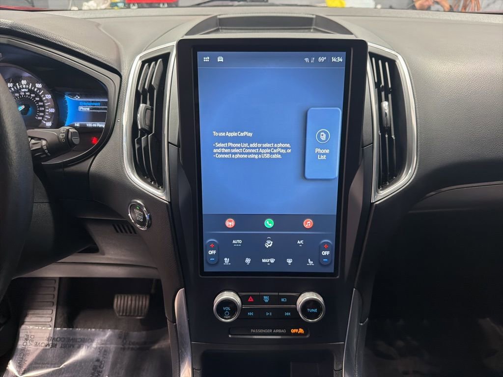 Used 2023 Ford Edge Titanium image 17