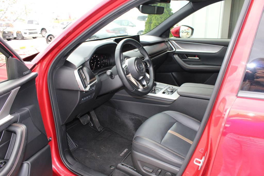 Used 2025 MAZDA CX-90 3.3 Turbo w/ Premium Plus Pkg AWD/4WD image 36