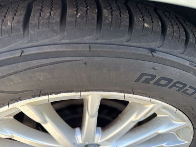 Used 2013 Ford C-MAX SEL image 8