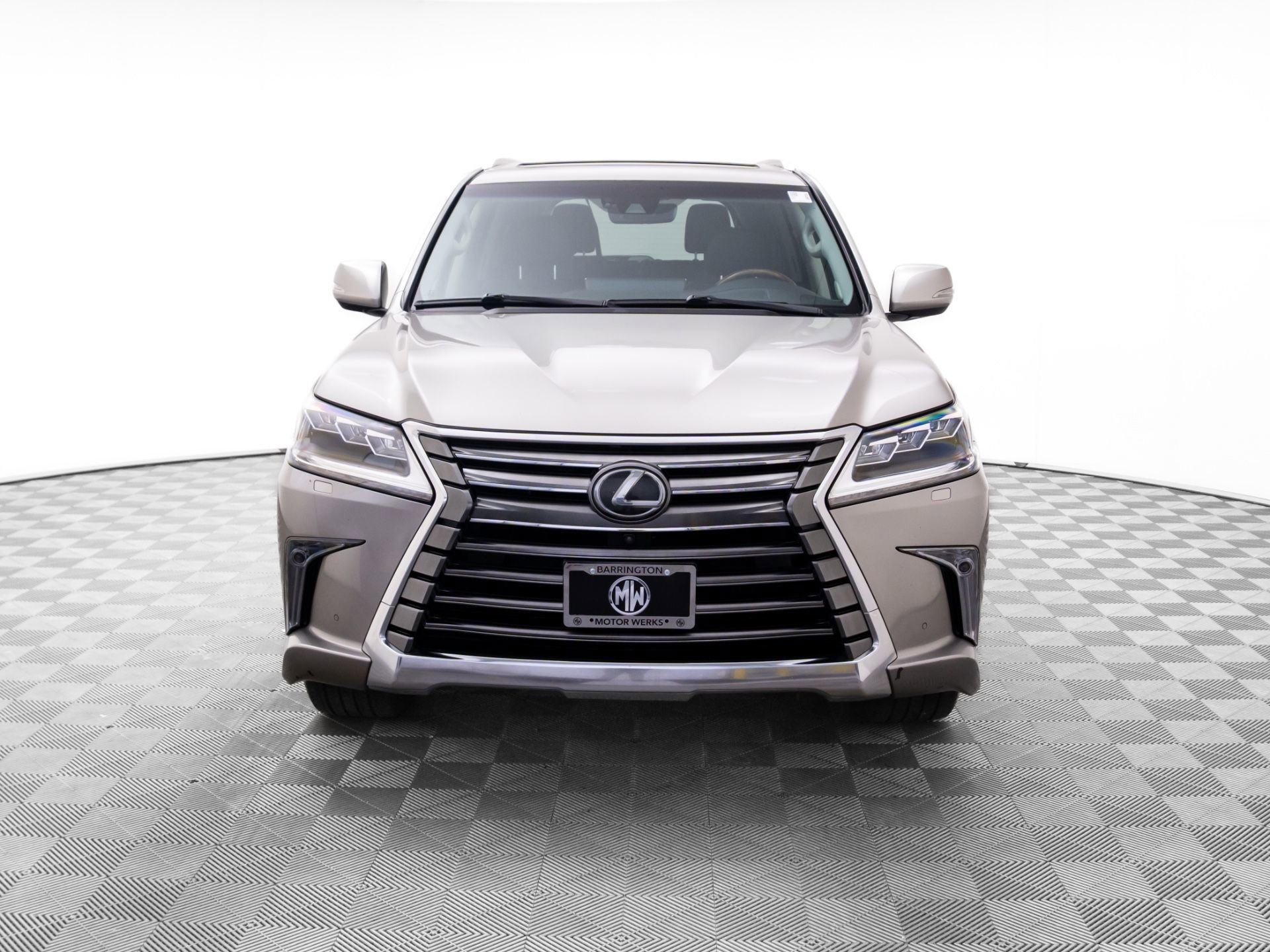 Used 2016 Lexus LX 570 4WD image 8