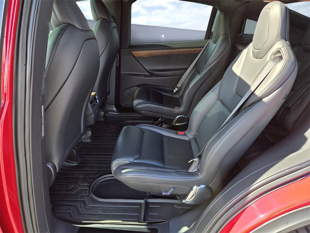 Used 2021 Tesla Model X Long Range image 8