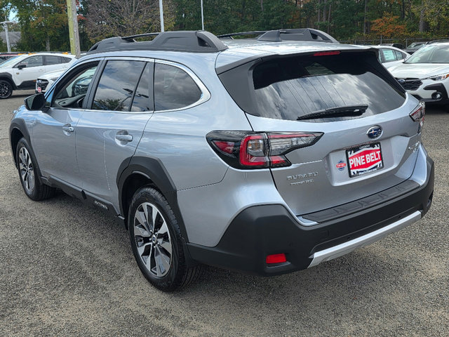 Used 2025 Subaru Outback Limited XT image 9