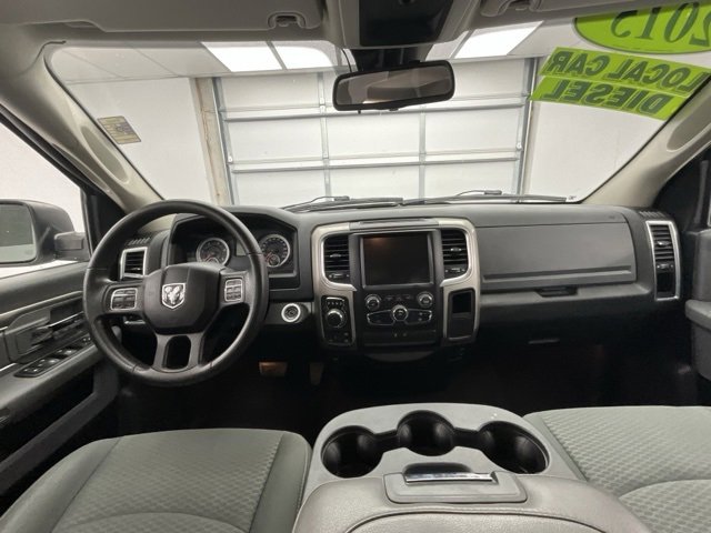 Used 2015 RAM 1500 Classic SLT image 4