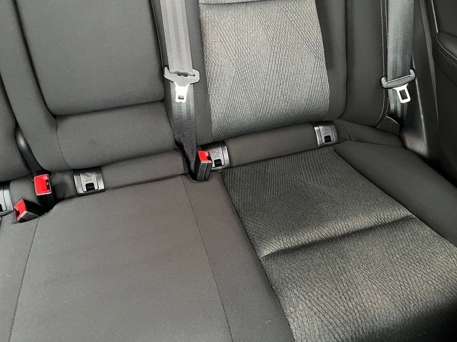 Used 2025 Nissan Rogue SV FWD image 39