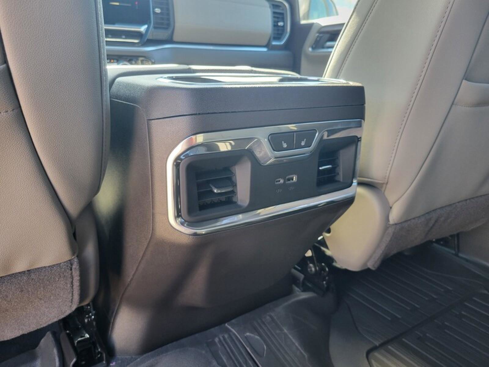 New 2026 GMC Sierra 1500 SLT w/ SLT Premium Plus Package image 30