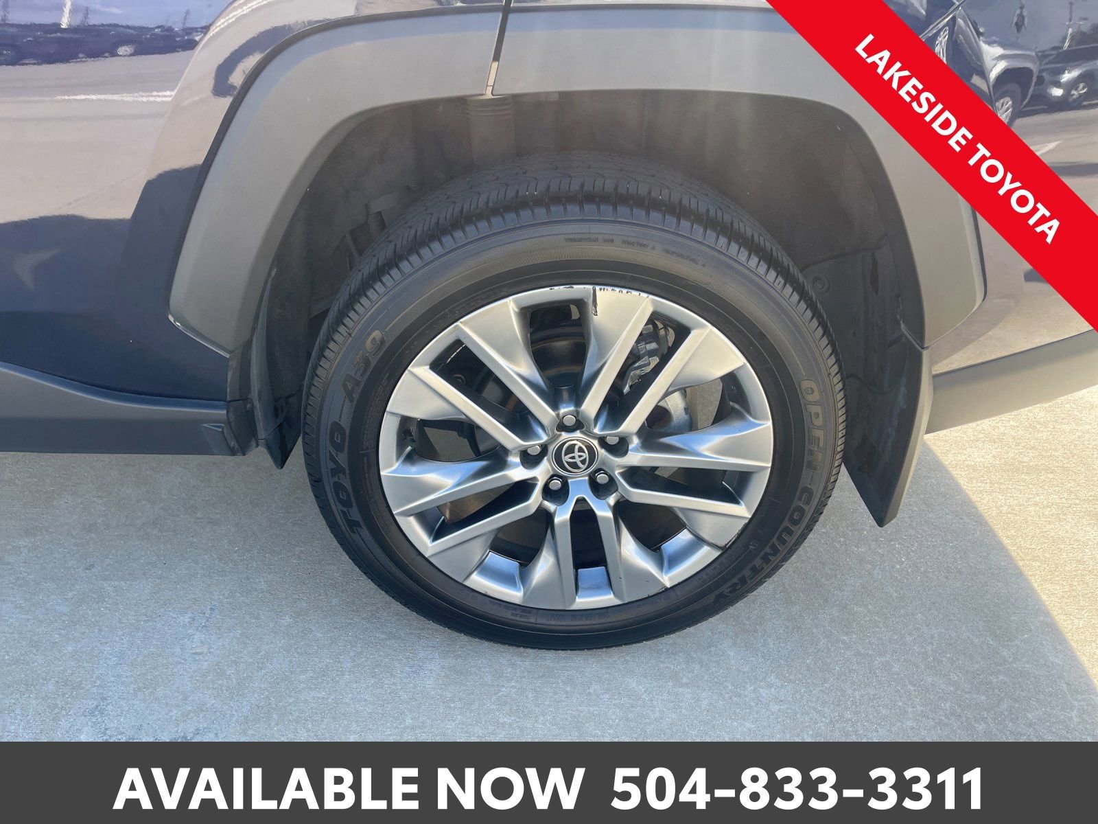 Used 2023 Toyota RAV4 XLE Premium image 11