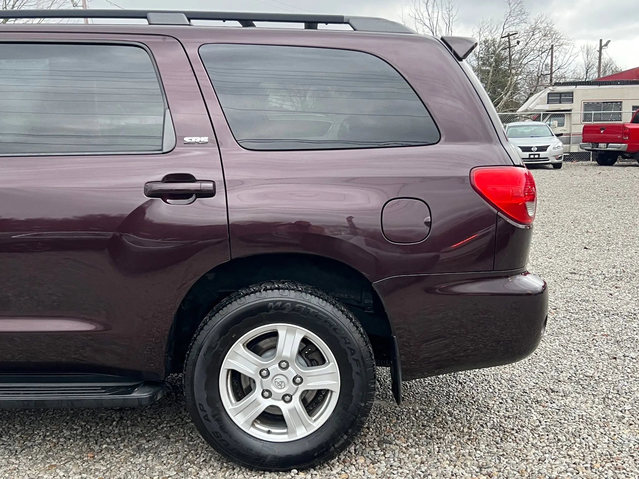 Used 2017 Toyota Sequoia SR5 image 6