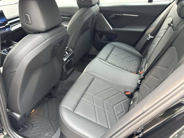 Used 2026 BMW i5 eDrive40 w/ M Sport Package AWD/4WD image 18