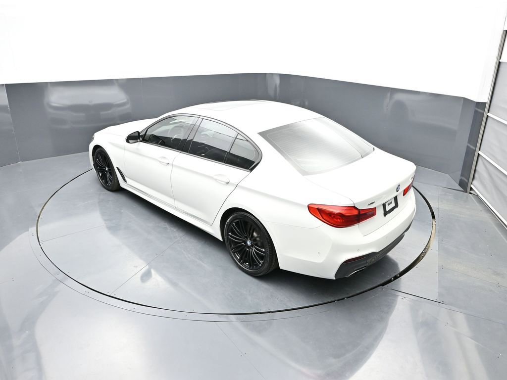 Used 2019 BMW 530i xDrive w/ M Sport Package AWD/4WD image 46