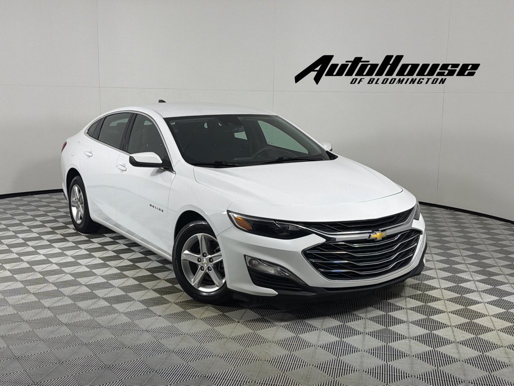 Used 2023 Chevrolet Malibu LS w/ Driver Confidence Package FWD image 1