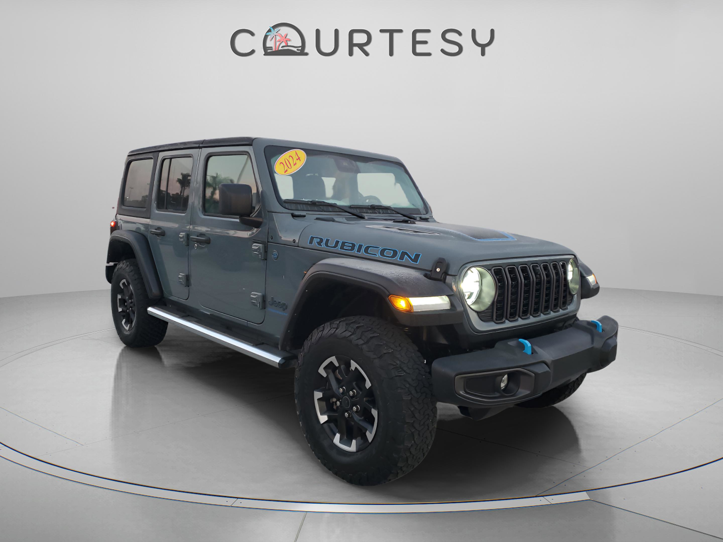 Used 2024 Jeep Wrangler Unlimited Rubicon 4xe w/ Technology Group image 5
