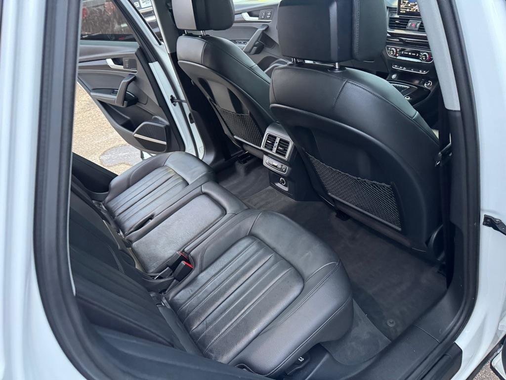 Used 2018 Audi Q5 Prestige w/ Prestige Package image 29