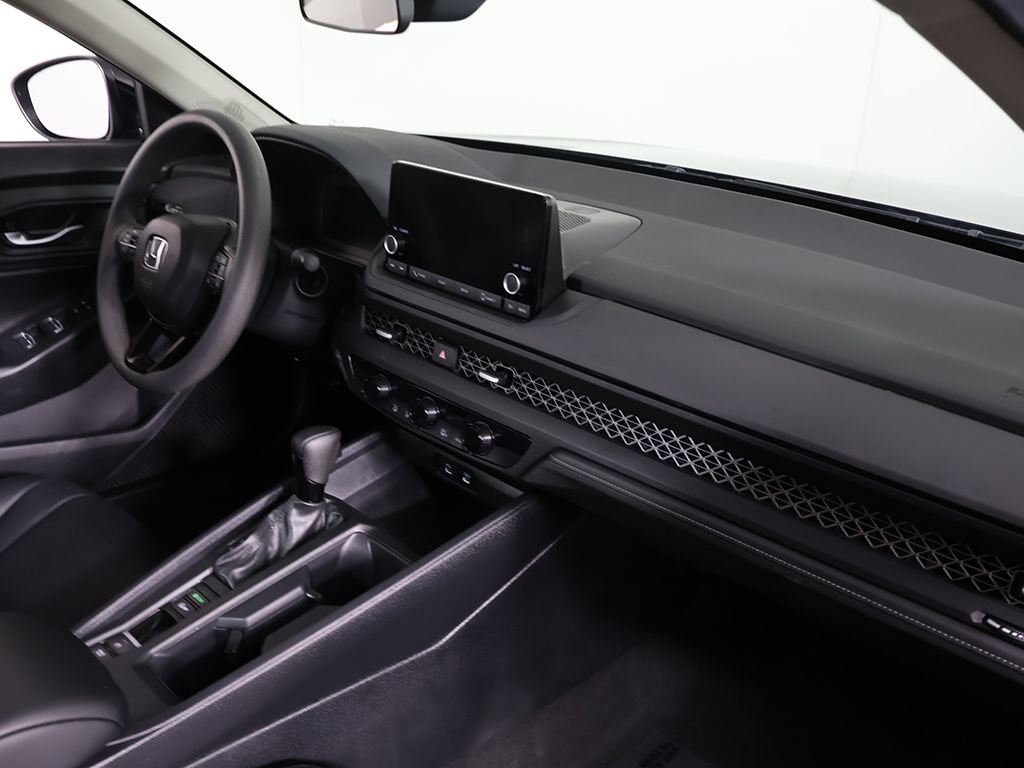 Certified 2024 Honda Accord EX image 28
