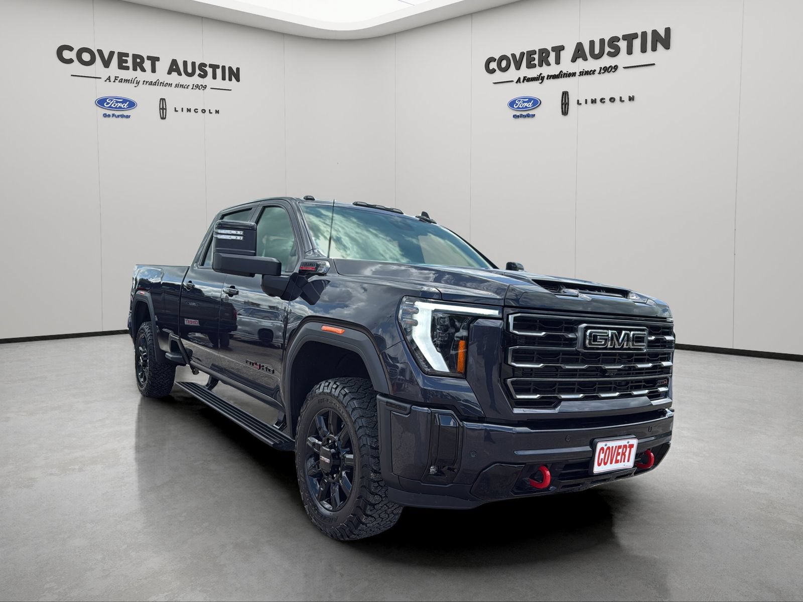 Used 2026 GMC Sierra 3500 AT4 w/ AT4 Premium Plus Package AWD/4WD image 7