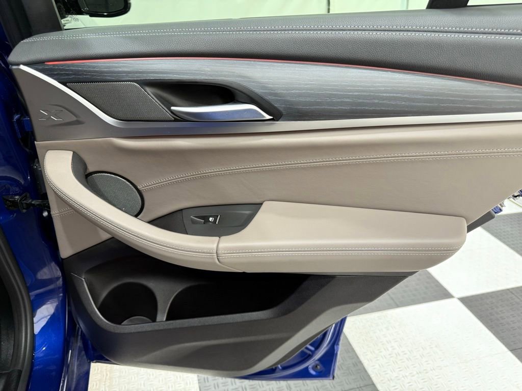 Used 2022 BMW X4 M w/ Executive Package image 25