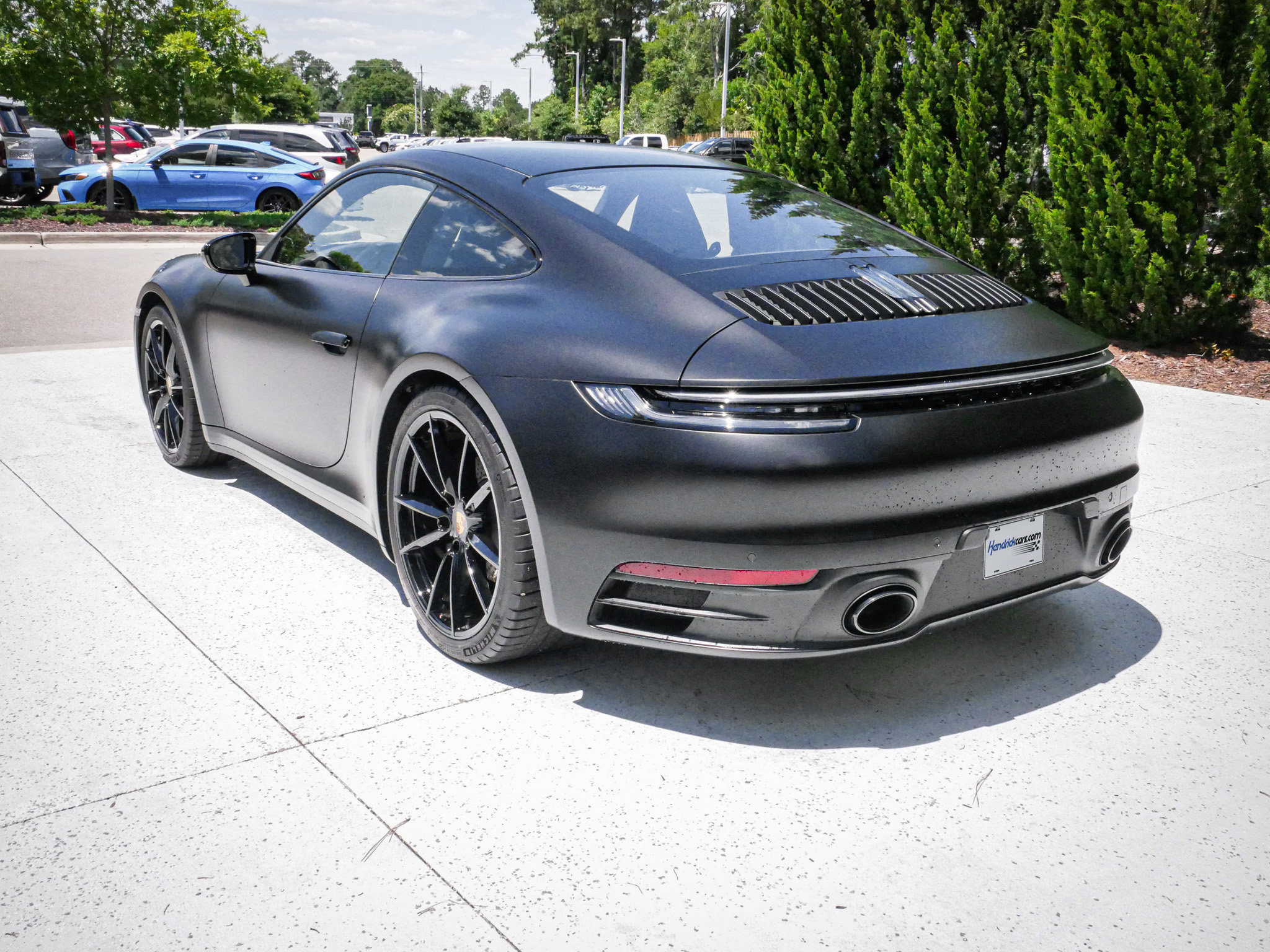 Used 2024 Porsche 911 Carrera RWD image 8