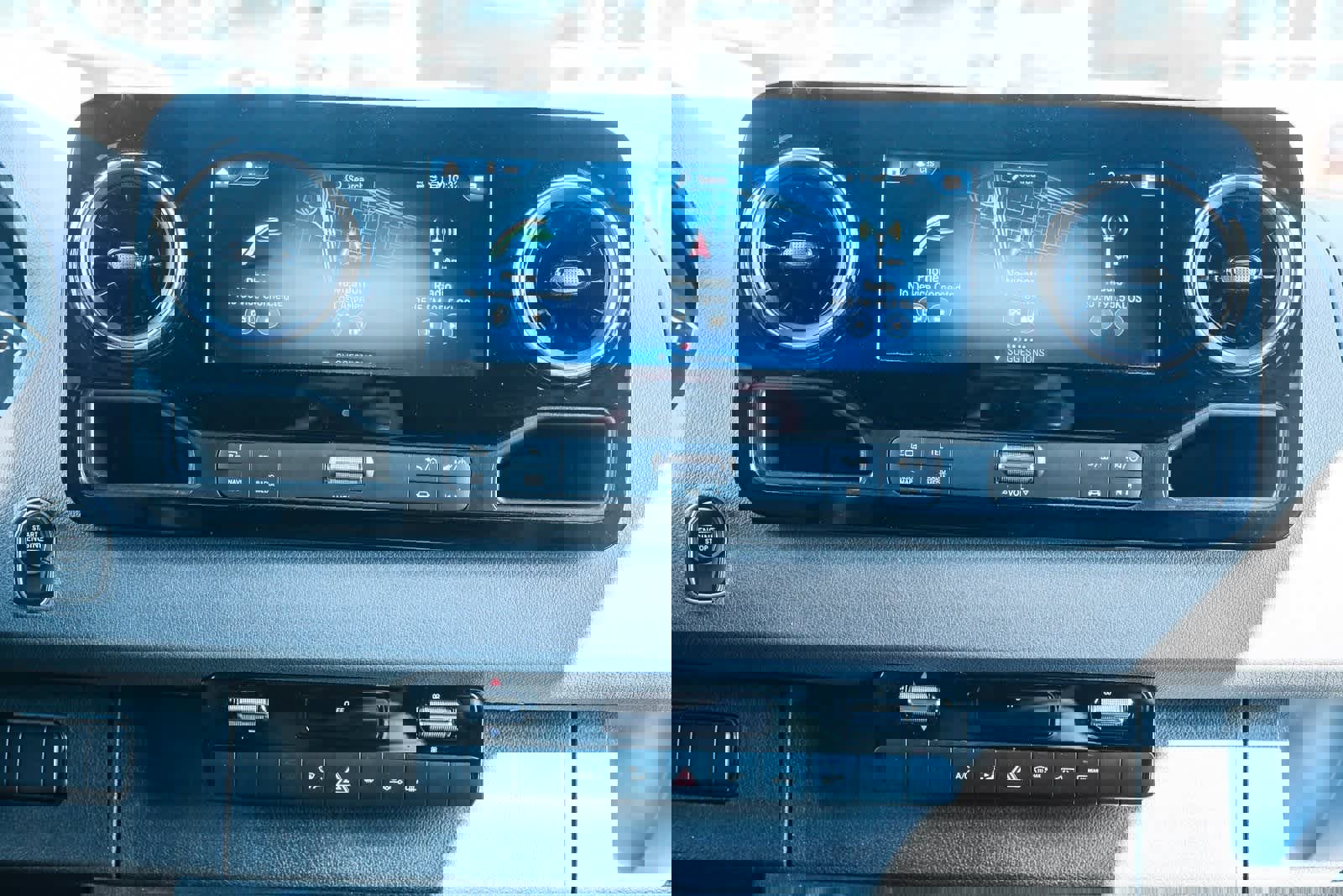 Used 2023 Mercedes-Benz Sprinter 2500 image 12