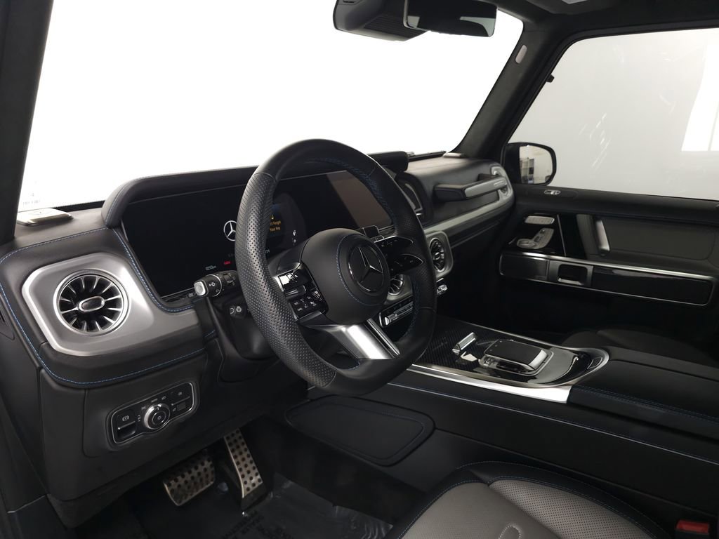 Certified 2025 Mercedes-Benz G 580 w/ EQ Technology image 9