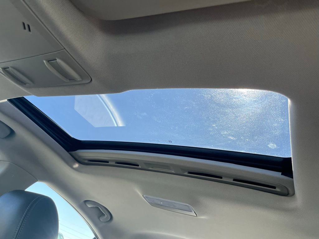 Used 2015 Chevrolet Cruze LT w/ Sun, Sound and Sport Package image 19