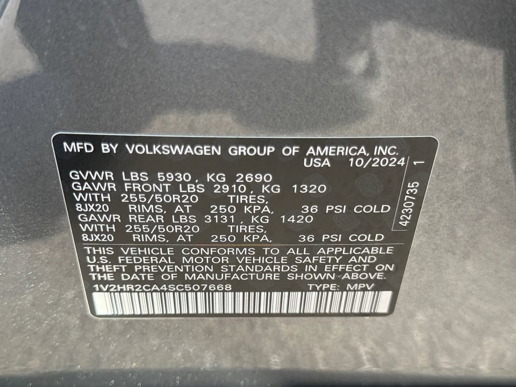 Used 2025 Volkswagen Atlas SE AWD/4WD image 28