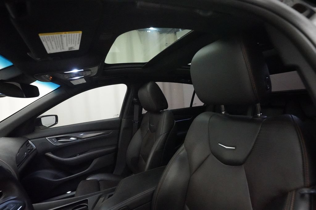 Used 2022 Cadillac CT5 Sport w/ Climate Package AWD/4WD image 31