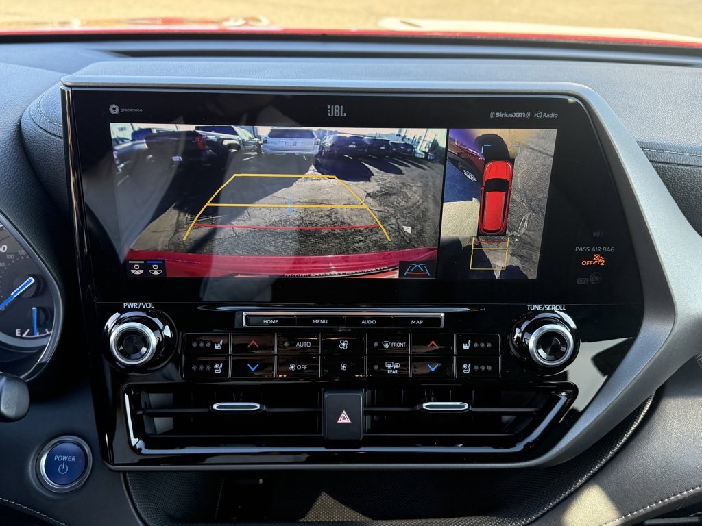 Used 2020 Toyota Highlander Limited image 33