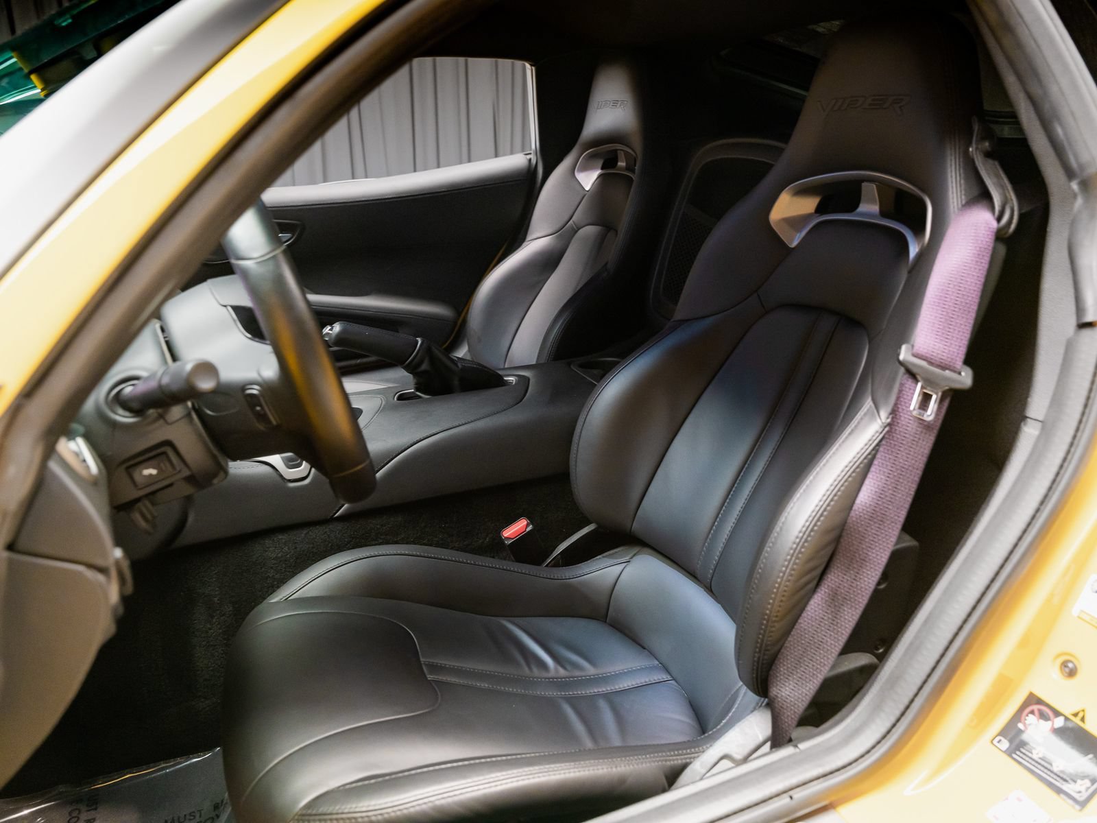Used 2014 SRT Viper SRT-10 w/ Grand Touring Package RWD image 38