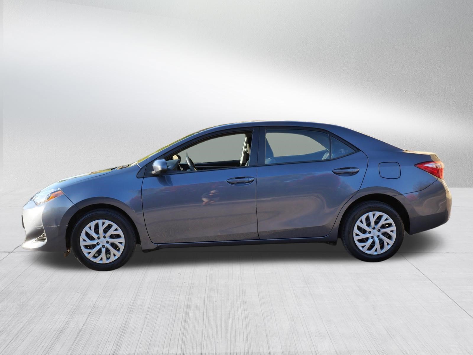 Certified 2019 Toyota Corolla LE FWD image 4