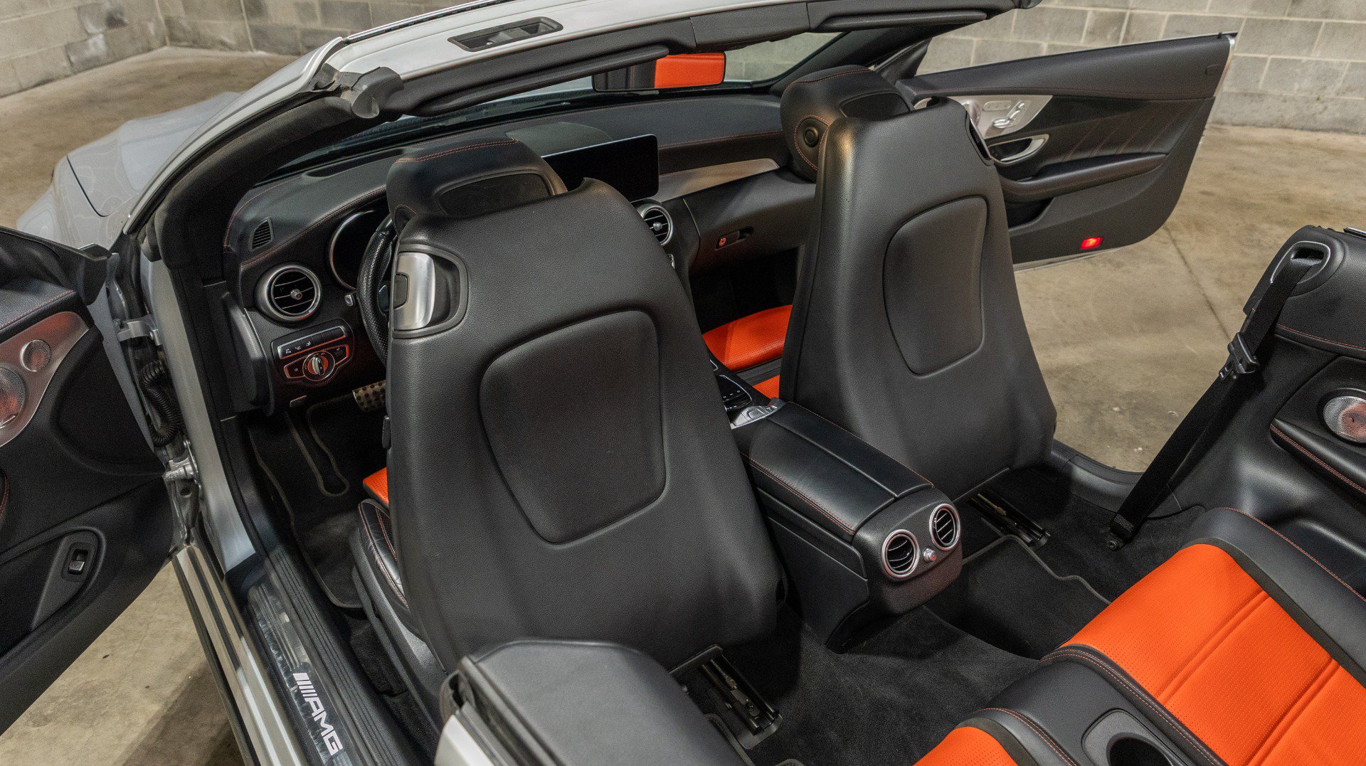 Used 2020 Mercedes-Benz C 63 AMG Cabriolet image 63