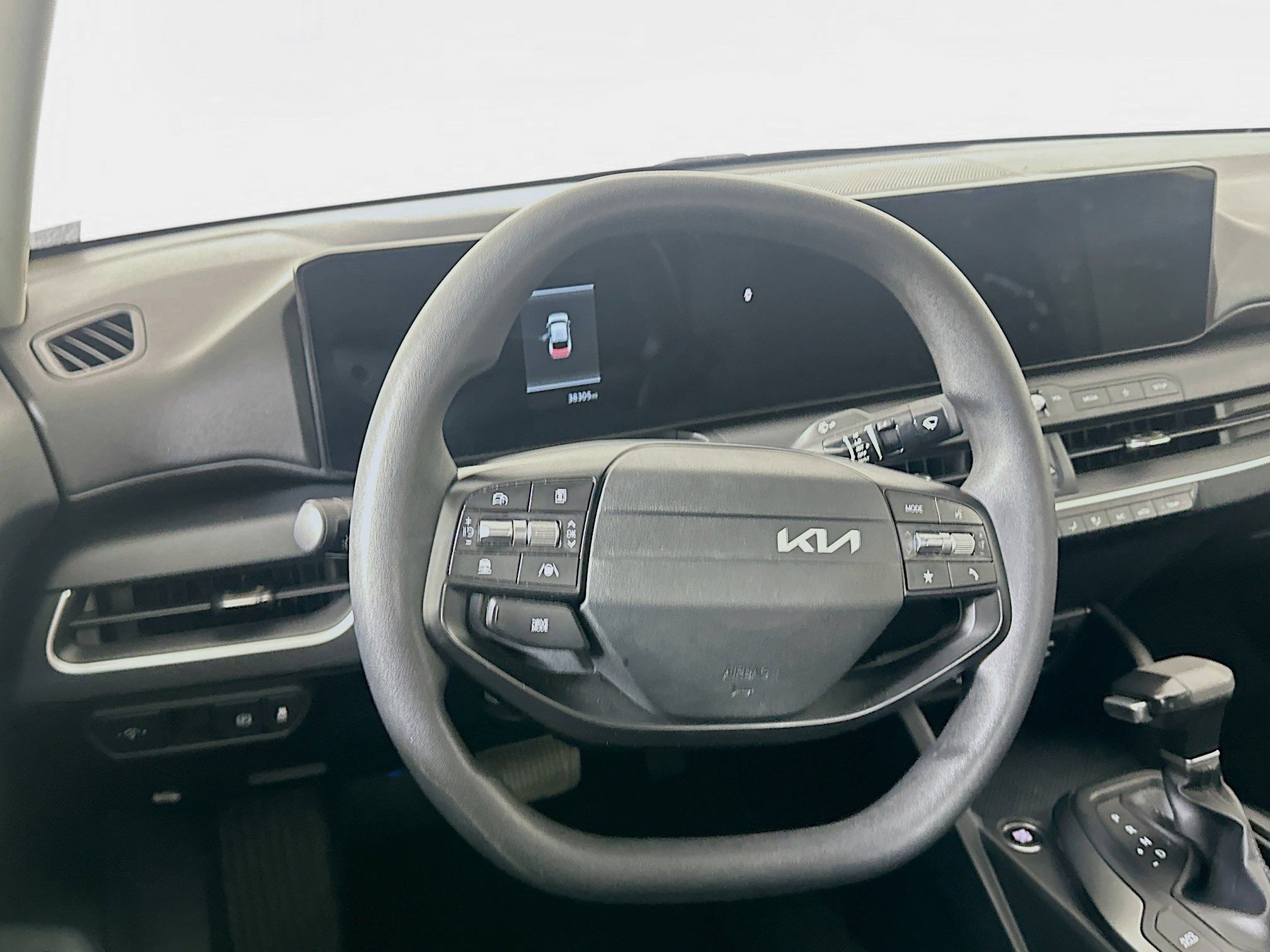 Used 2025 Kia K4 FWD image 18