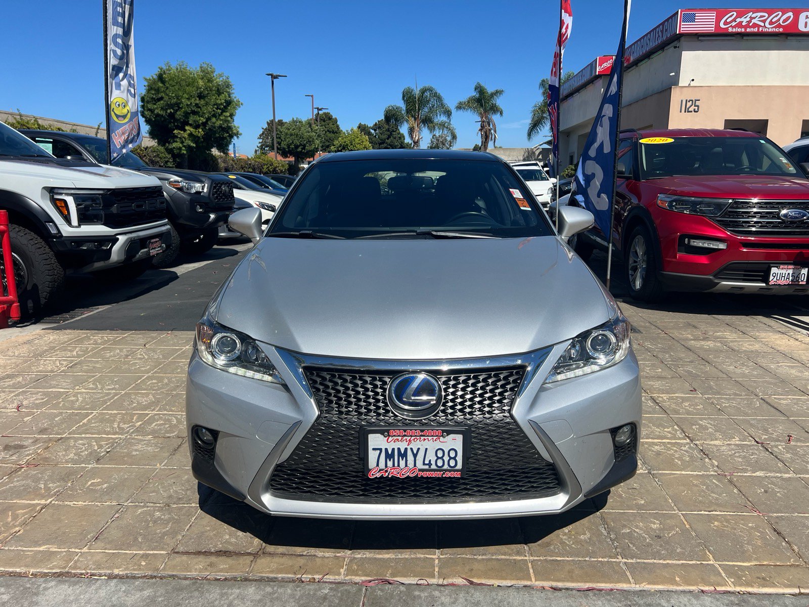 Used 2015 Lexus CT 200h w/ F Sport w/Nuluxe Interior FWD image 3