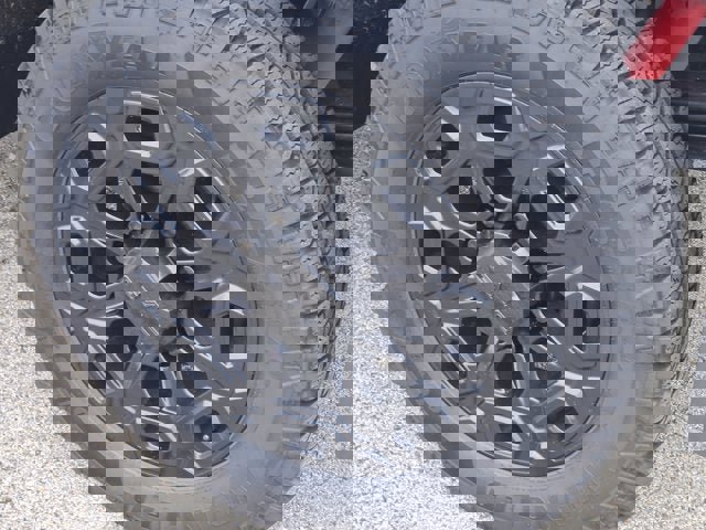 Used 2024 GMC Sierra 2500 Denali Ultimate image 16